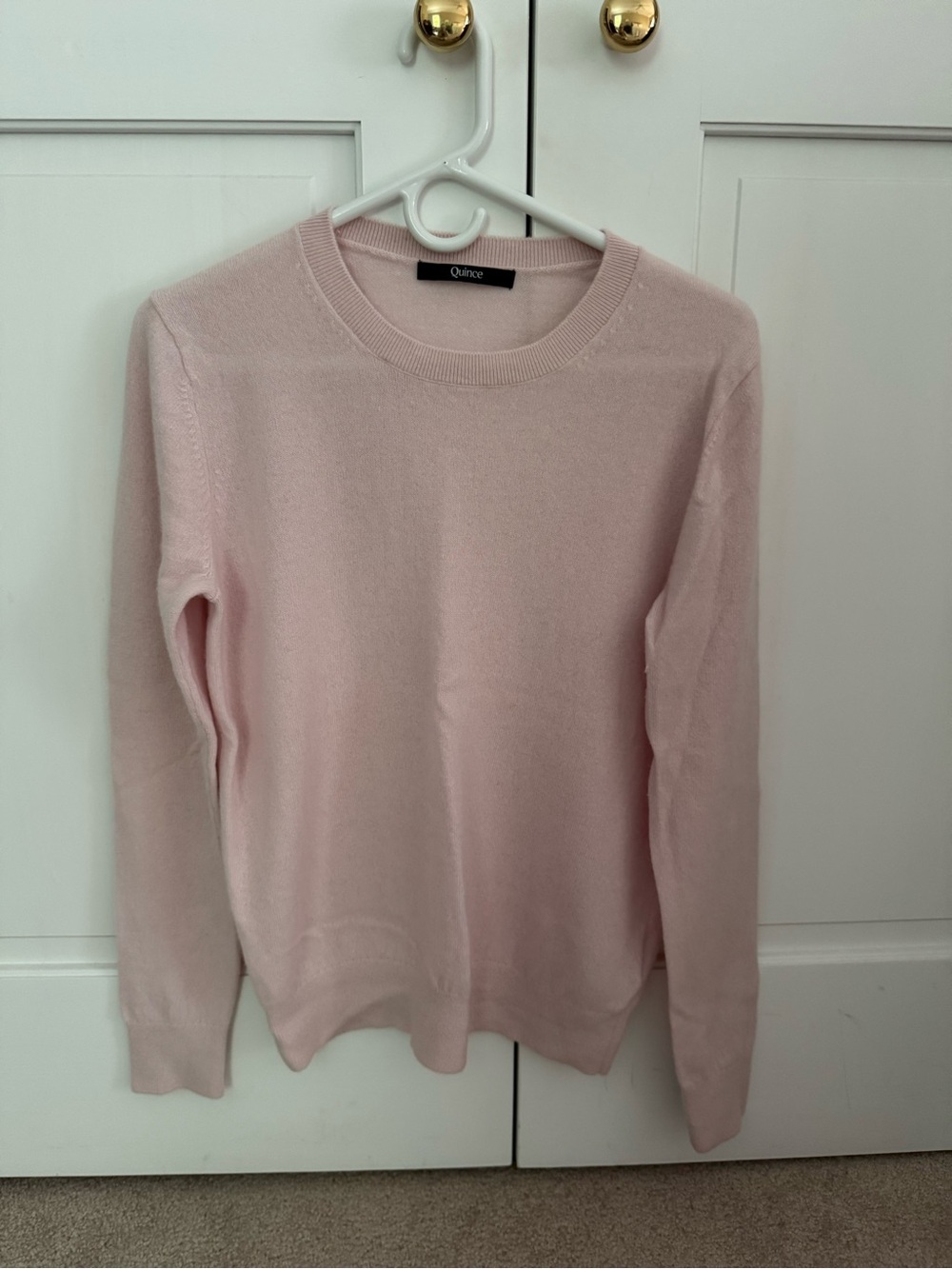 Quince Light Pink Women's Cashmere Crewneck Sweater, size Medium. - Picture 2 of 3
